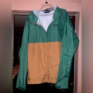 Patagonia Men’s Rain Jacket